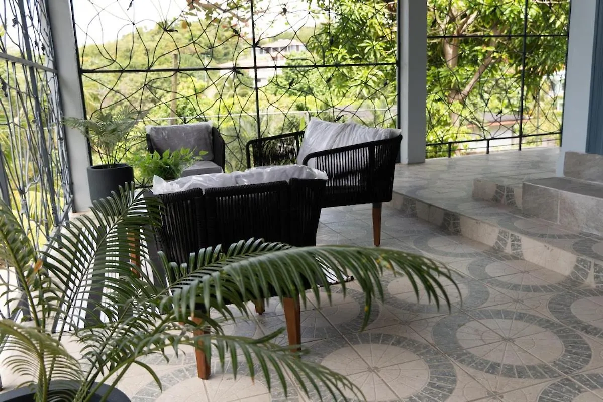 Almond Tree Villa Beach Hideaway With Jacuzzi Gros Islet Saint Lucia
