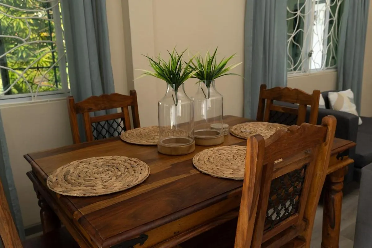 Almond Tree Villa Beach Hideaway With Jacuzzi Gros Islet 0*,  Saint Lucia
