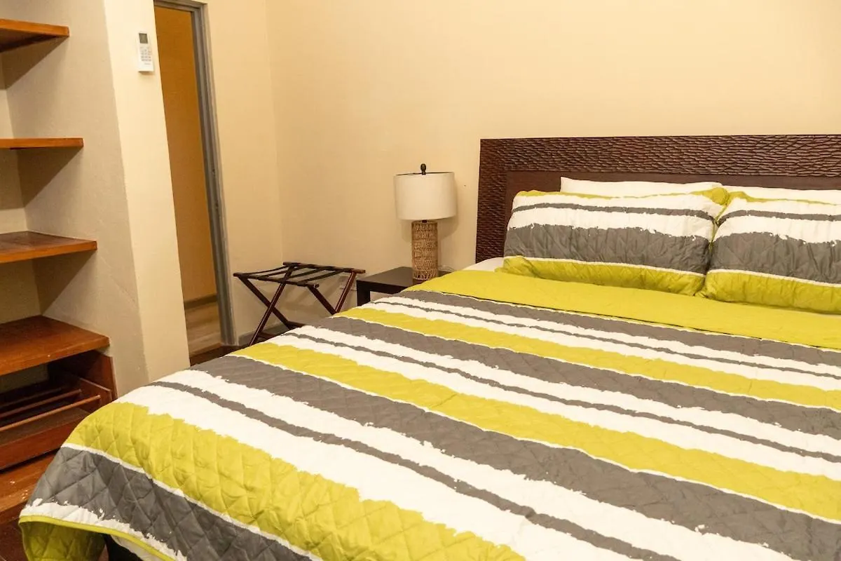 Almond Tree Villa Beach Hideaway With Jacuzzi Gros Islet